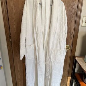 Carnival Cruise Honeycomb Pattern Cotton Bath Robe